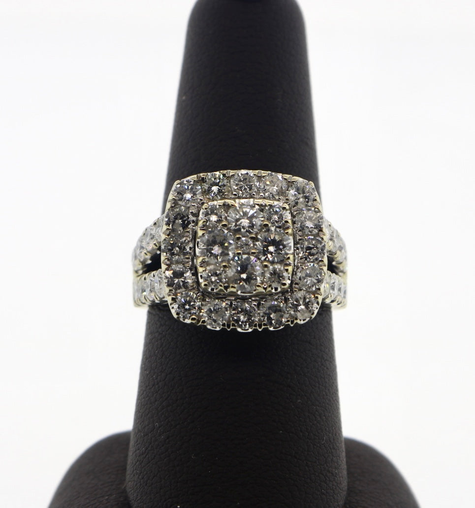 10K White Gold 1.25CT Square Cluster Diamond Ring