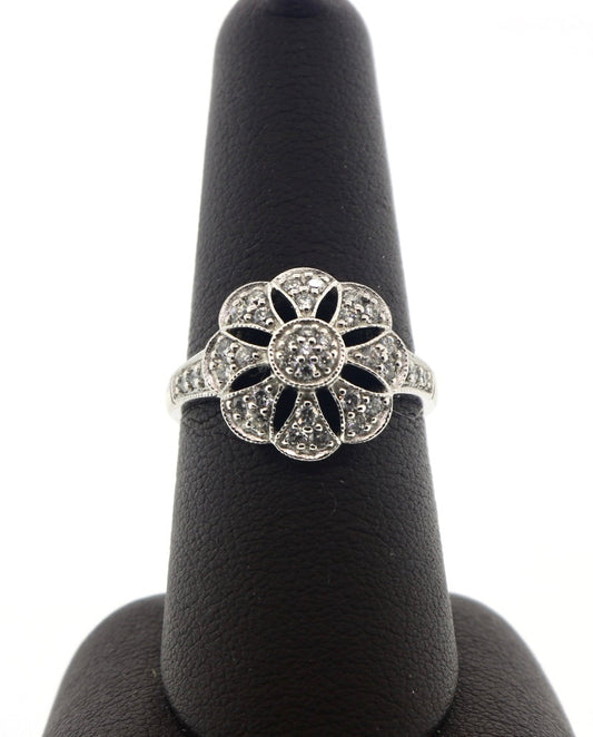 0.53CTW RDS/Pave Flower Ring