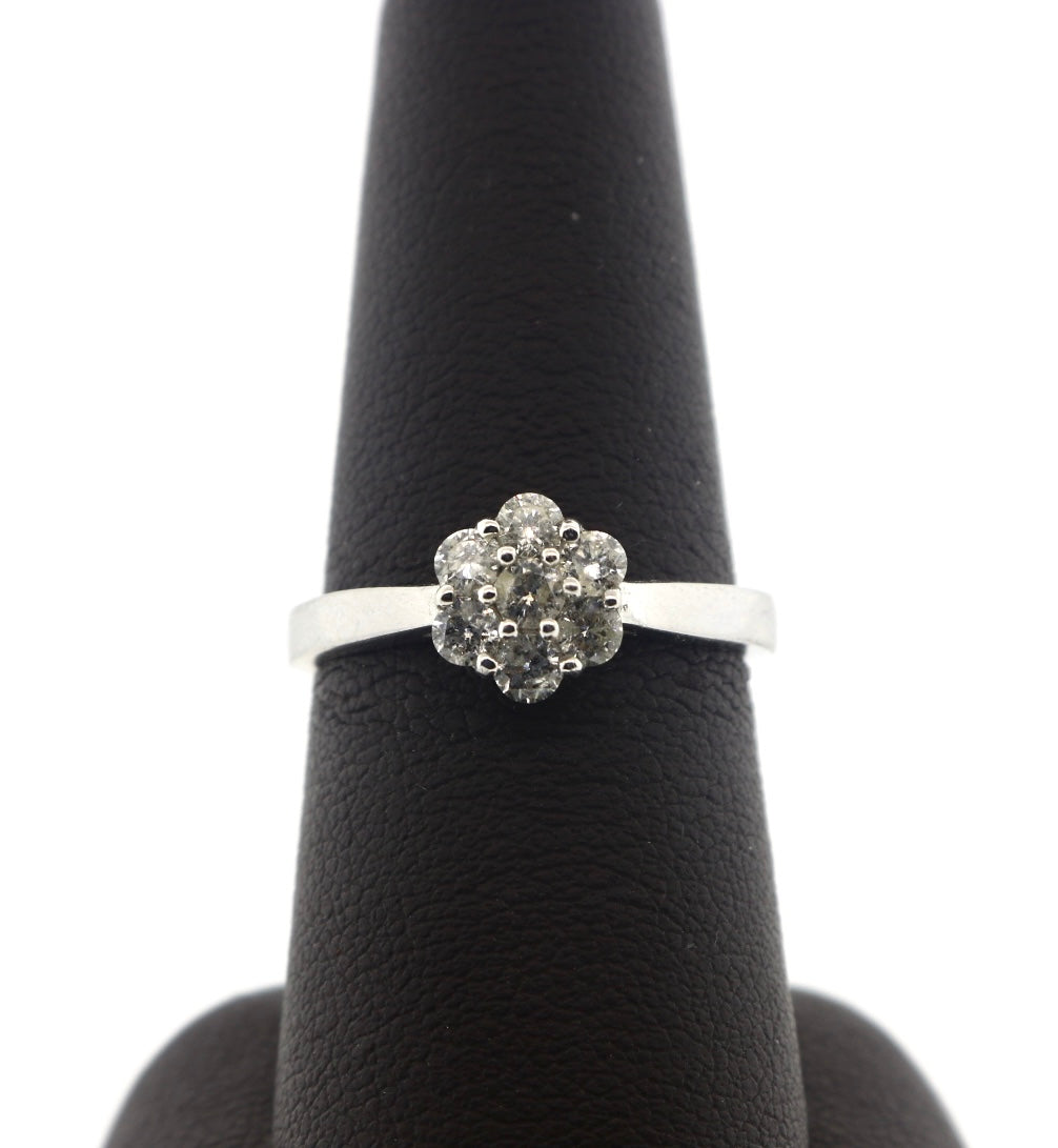 14K White Gold 0.70CTW RDS Flower Ring