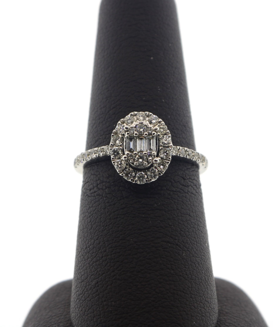 14K White Gold 0.55CT Halo Bag Oval Ring