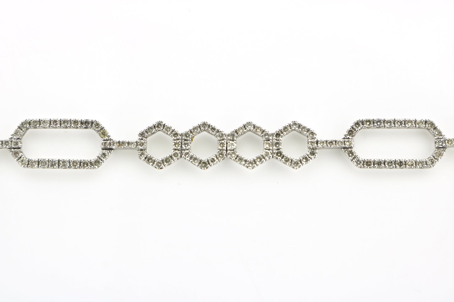 14K White Gold 2.26CT 303 RD 6.37 Grams Diamond Bracelet