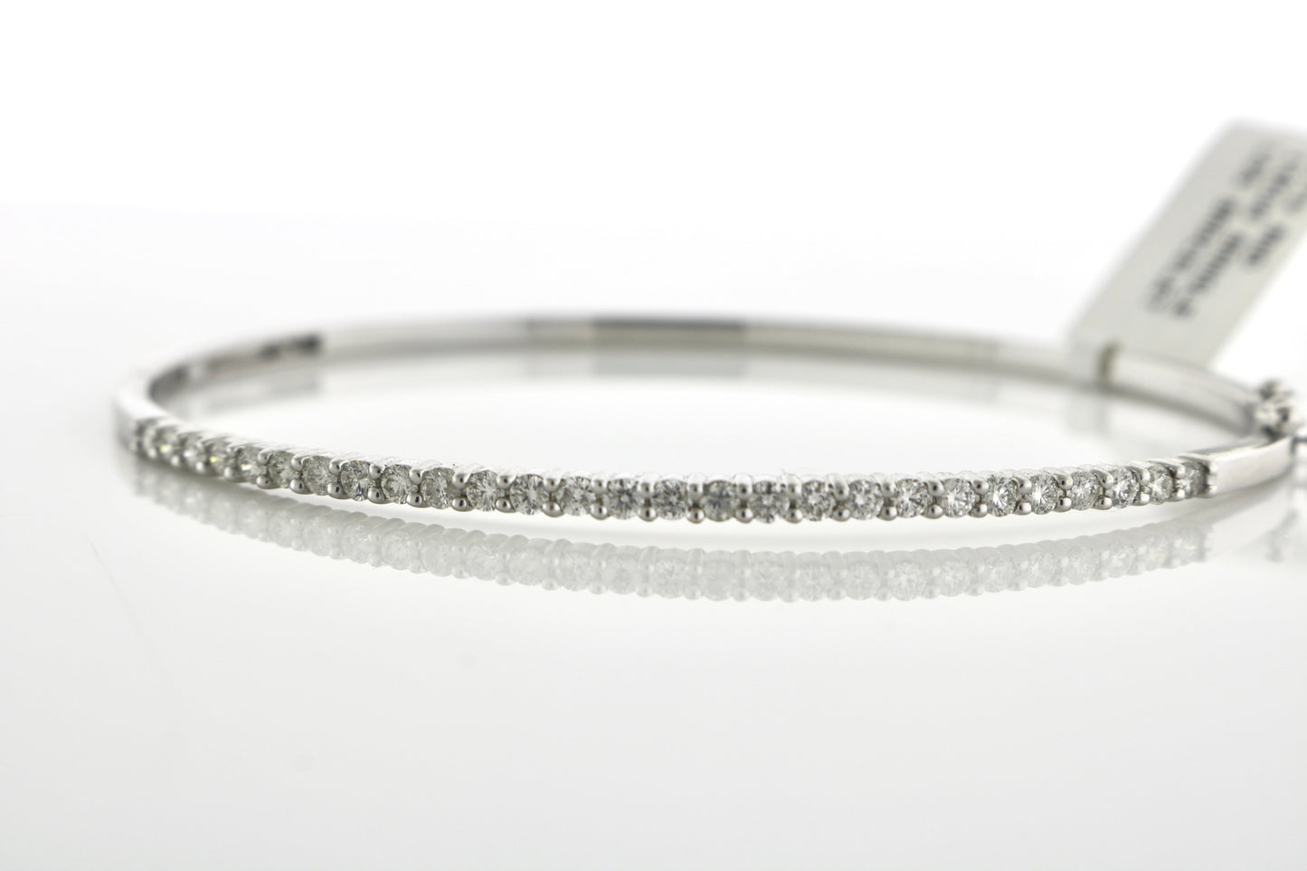 14K White Gold 1CTW RND LDS Bangle Bracelet